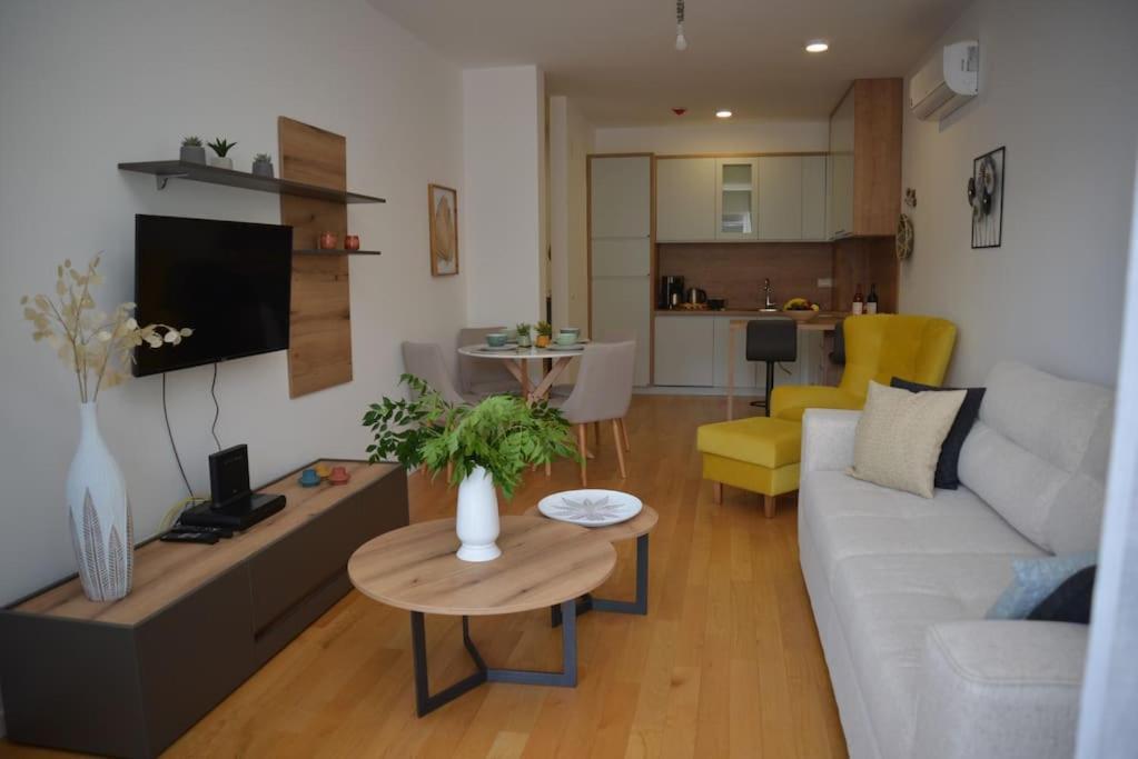 Apartmán Design Flat With Impressive Boka Bay View Kotor Exteriér fotografie